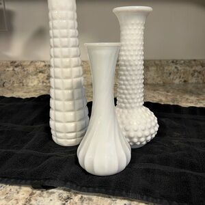 Elegant White milk Glass Vase Set
